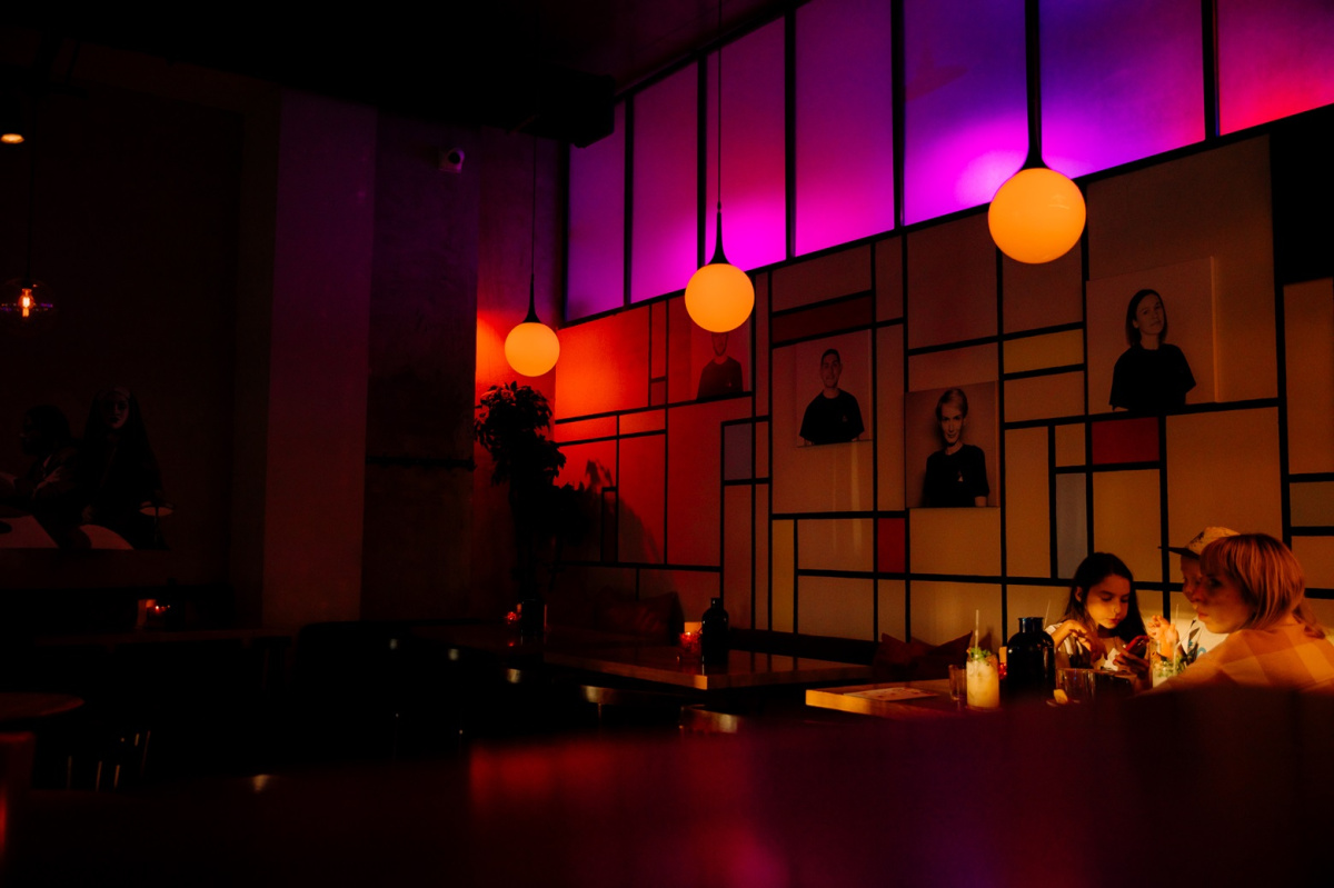 Relab Cocktail Bar