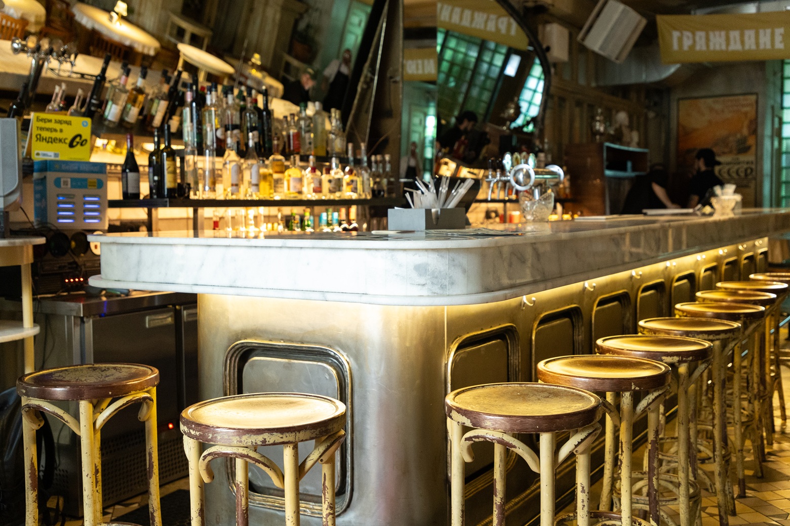 Плацкартный вечер на Новослободской