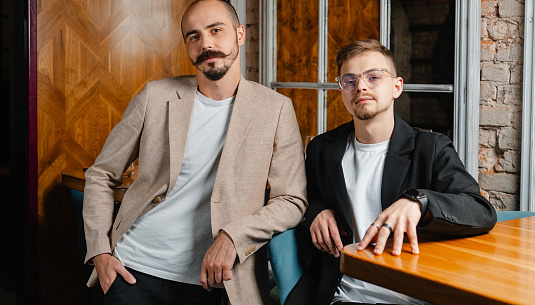 «Тени Империи» за стойкой BRODO