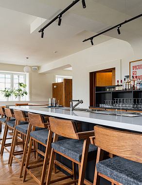 humble. Social club + bar